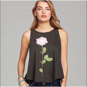 NWT WILDFOX ROSE GRAPHIC TANK TOP 🌹